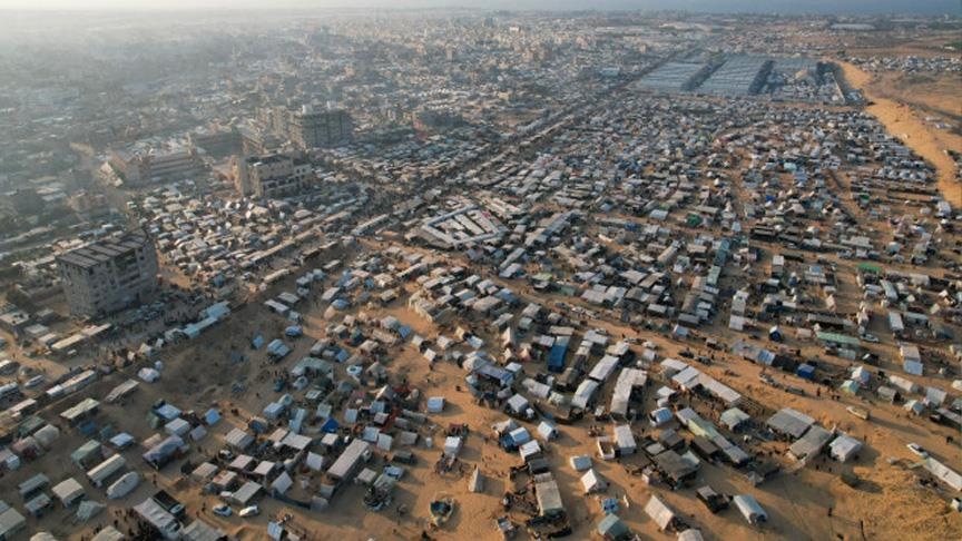 Plus de 100 martyrs et des centaines de blessés dans de raids intensifs sur Rafah 