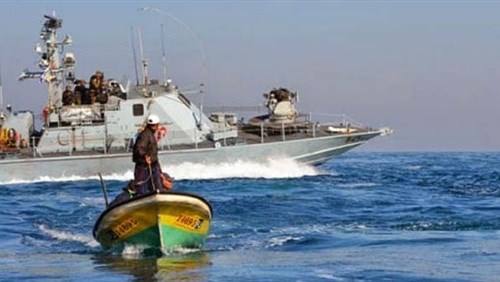 Un pêcheur blessé par balles de la marine israélienne à Gaza