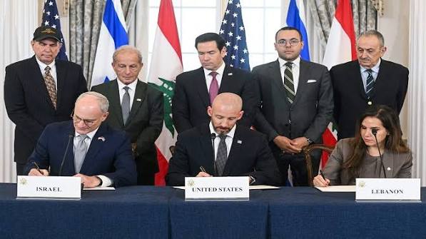 Accord-cadre signé entre le Liban et Israël à Washington
