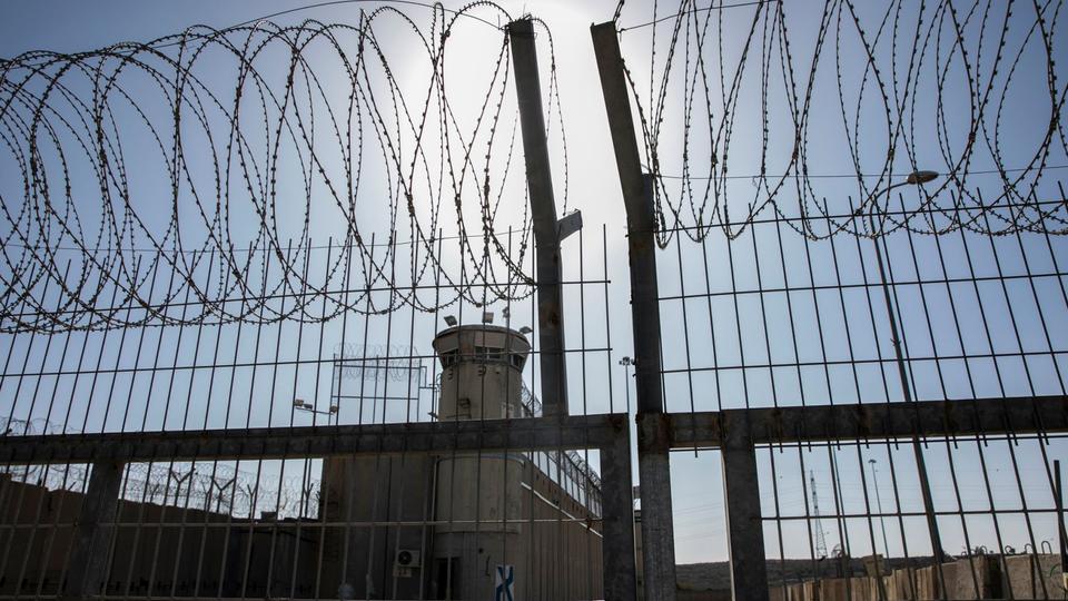 Les geôles israéliennes volent une nouvelle année de la vie d’un prisonnier blessé