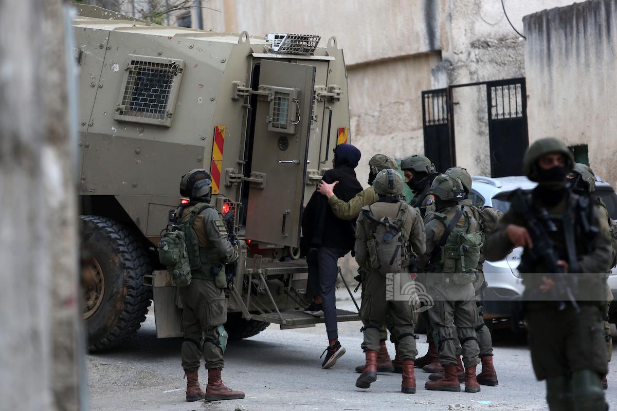  Au moins 15  Palestiniens capturés par les forces d’occupation en Cisjordanie