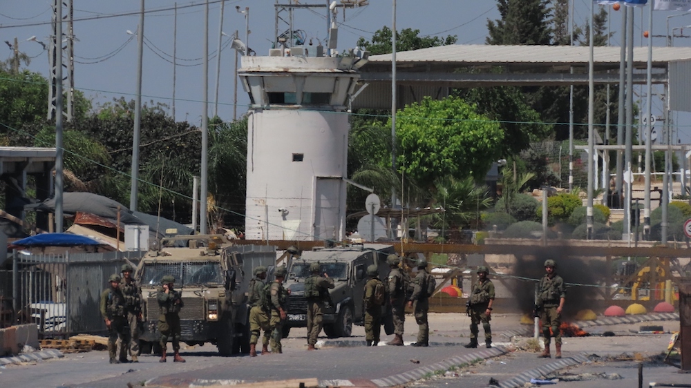 L'occupation place deux prisonniers de Jénine en détention administrative  