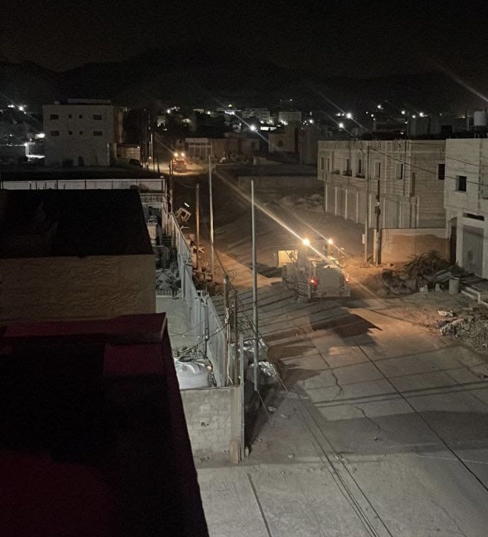 13 Palestiniens blessés et 12 autres arrêtés lors de l’incursion militaire israélienne à Jéricho