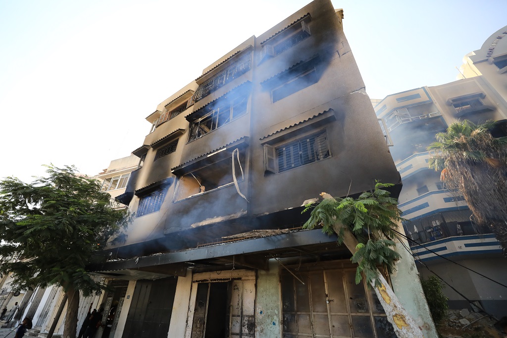 Au 280ème jour du génocide : les corps de 60 martyrs palestiniens repêchés dans la ville de Gaza