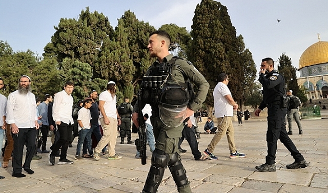 Intrusion par des dizaines de colons israélienne dans la mosquée d’Al-Aqsa