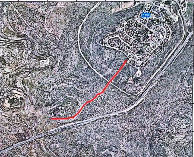 Les autorités d'occupation notifient l'accaparement de 7 dunums de terres à l'est de Tulkarem