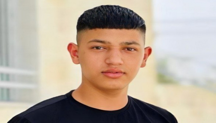 Un enfant abattu par balles des forces israéliennes  dans le camp d'Askar, à l'est de Naplouse