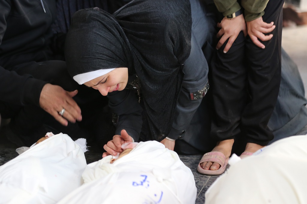 Sept Palestiniens, dont quatre enfants, tués lors de frappes aériennes israéliennes sur Gaza