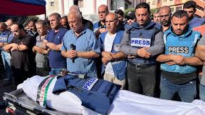 Syndicat des journalistes : Israël a tué 15 journalistes, dont 3 femmes, en août 2025