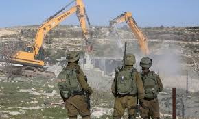 Les forces d’occupation démolissent deux maisons près de Naplouse et une à Jéricho