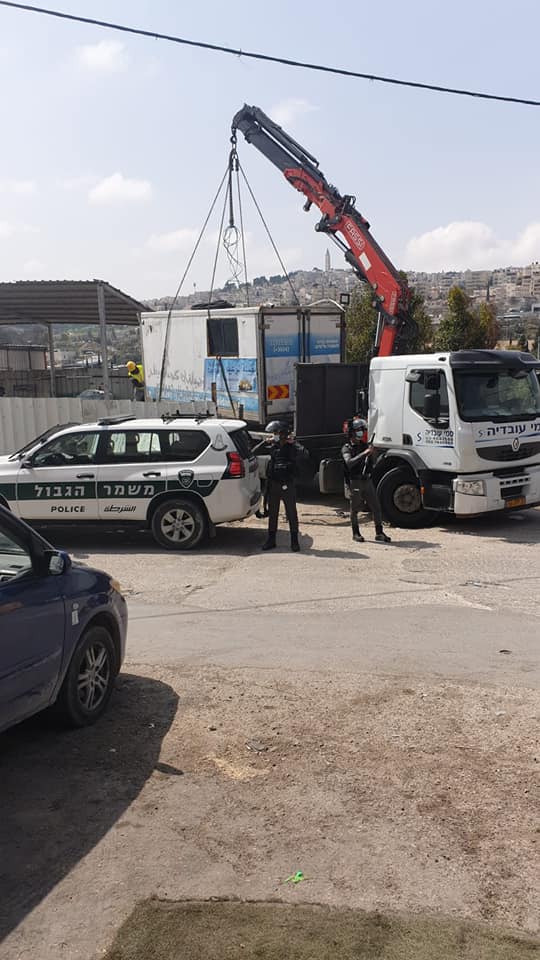 L’occupation démantèle des habitations des citoyens près de Jérusalem
