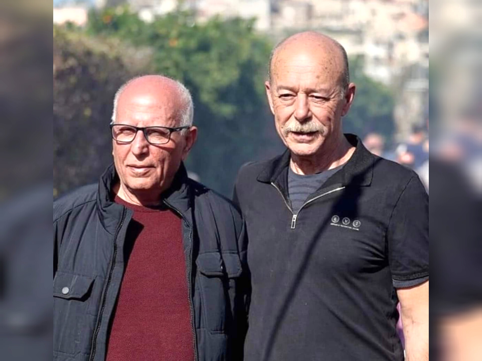 La police israélienne attaque les maisons des prisonniers libérés, Karim et Maher Younis