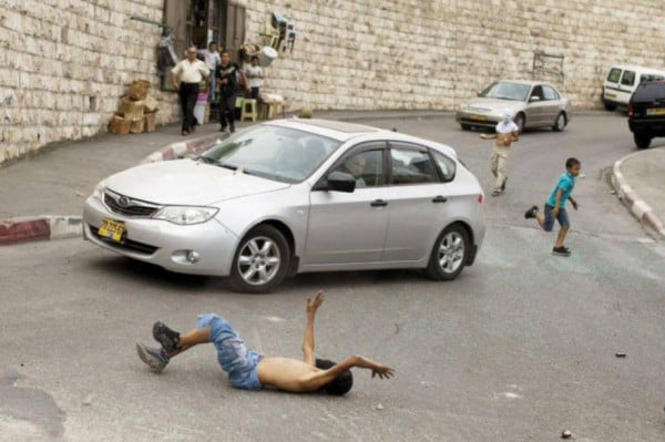 Un colon juif renverse un Palestinien à Jérusalem occupée