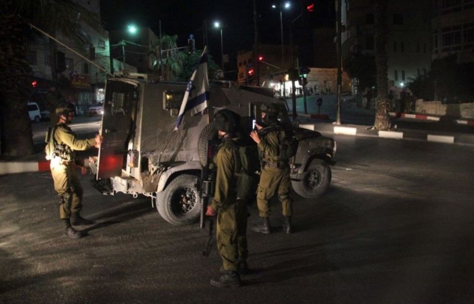 Les forces d’occupation prennent d’assaut des maisons palestiniennes à Bethléem