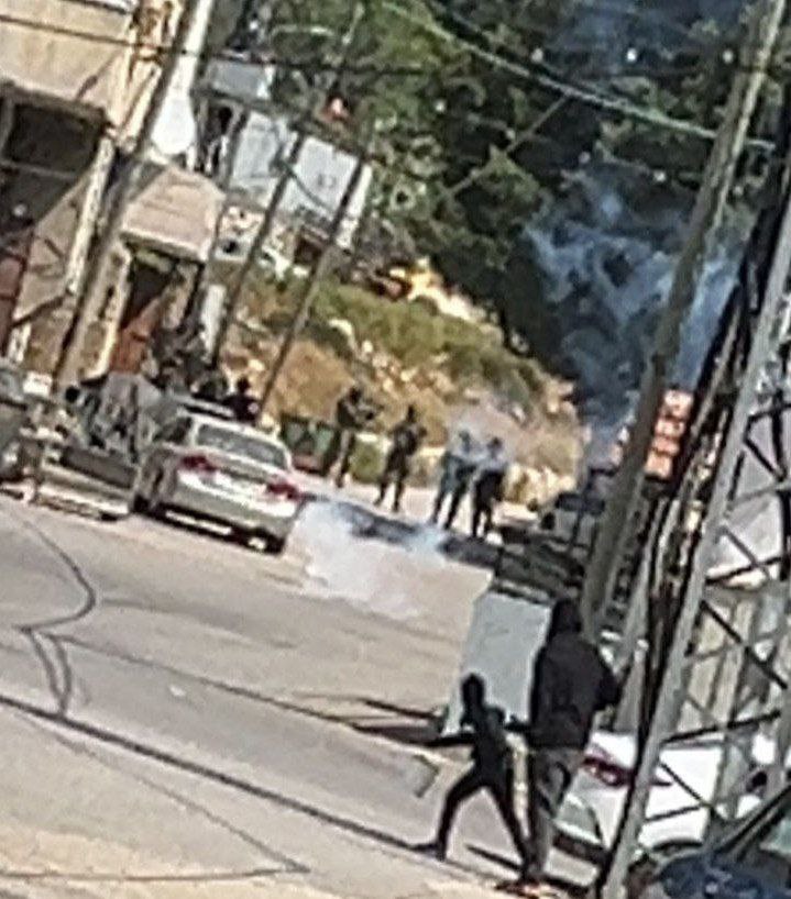 L'armée d'occupation réprime la marche anti-colonisation de Kafr Qaddoum