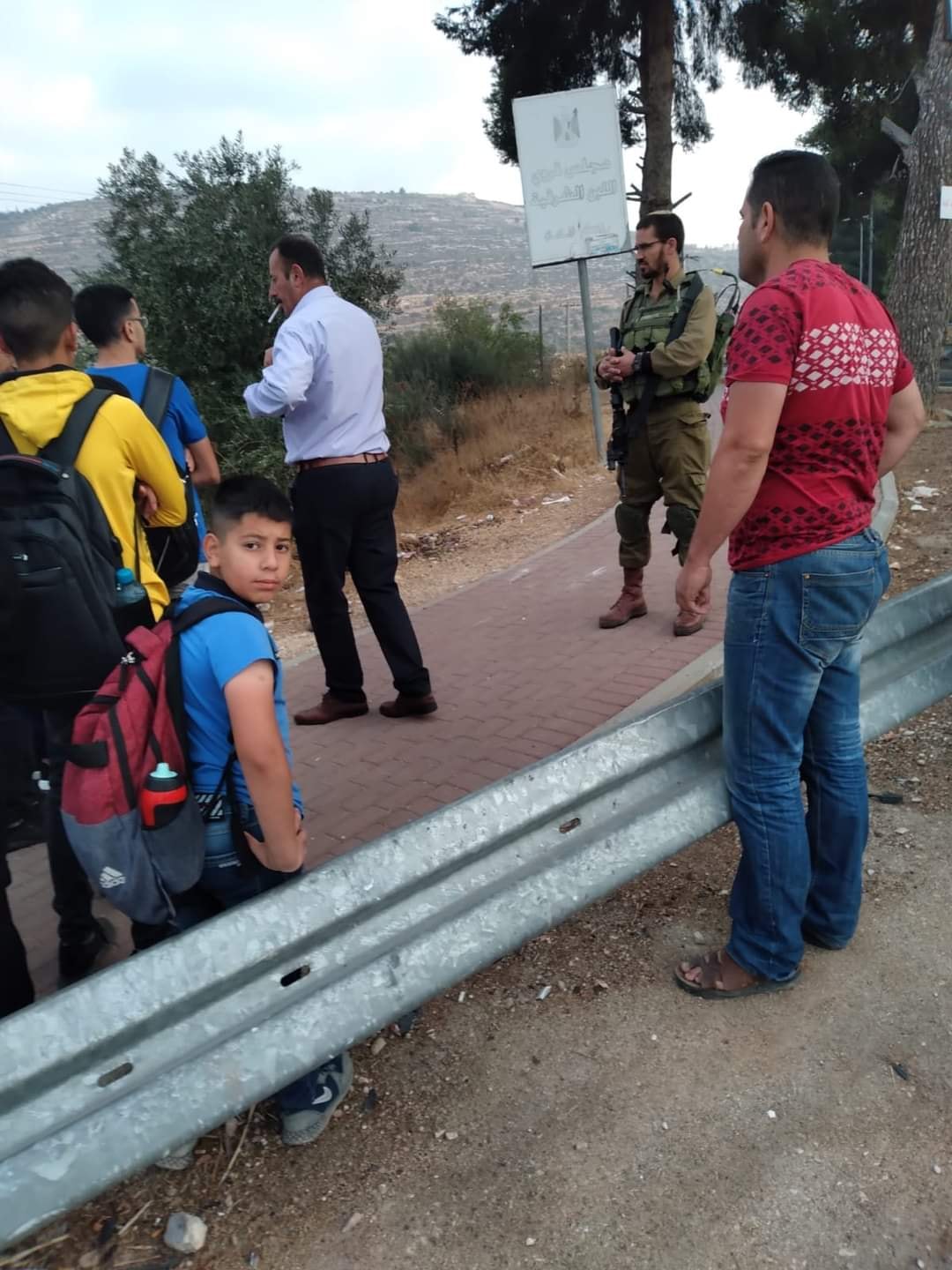 L’occupation entrave l’arrivée des élèves à leur école 