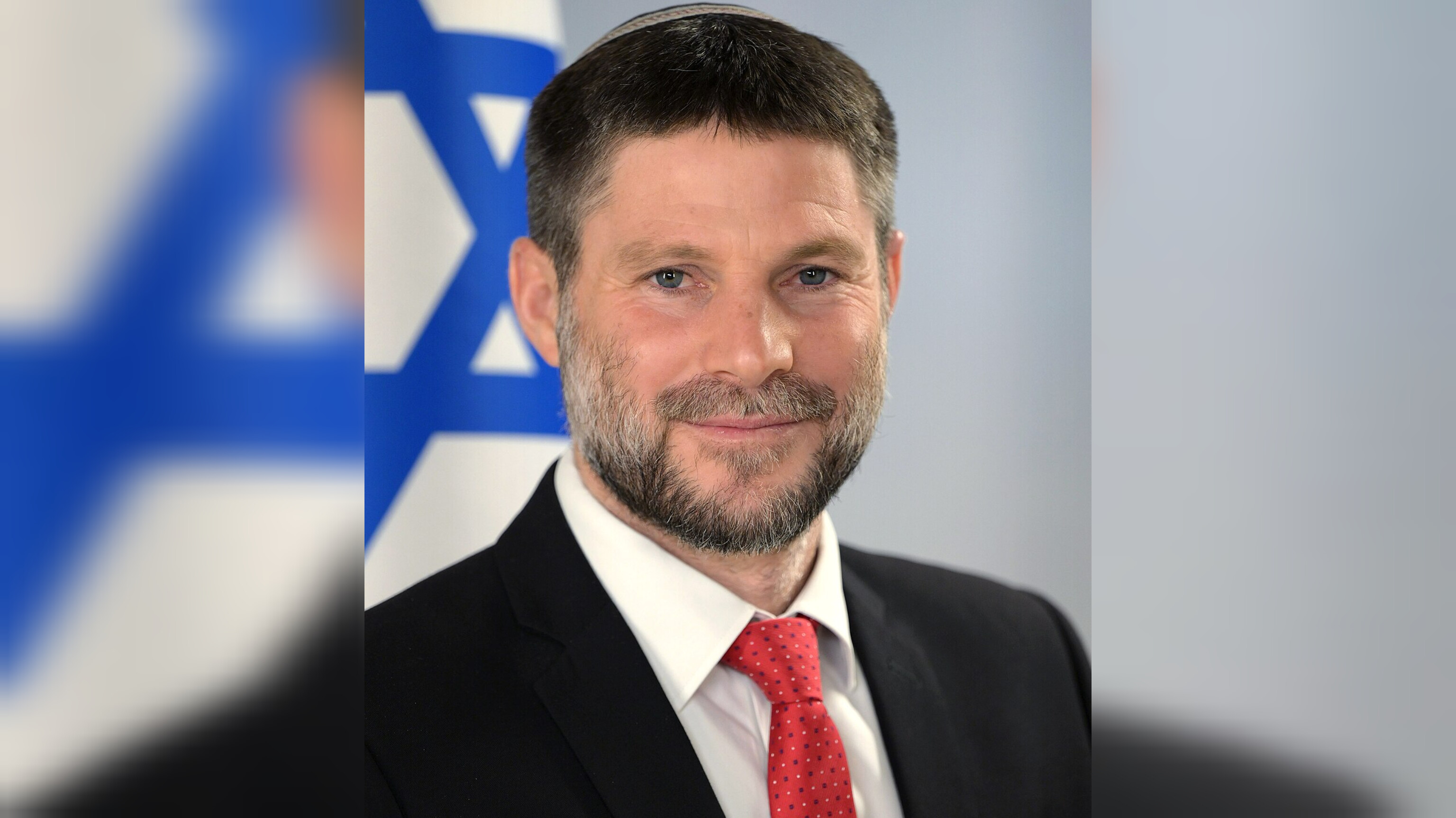 Smotrich demande d’interdire les Palestiniens de Cisjordanie de cueillir des olives