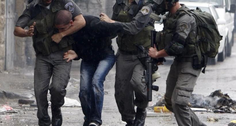 L’armée israélienne arrête trois enfants à Bethléem 