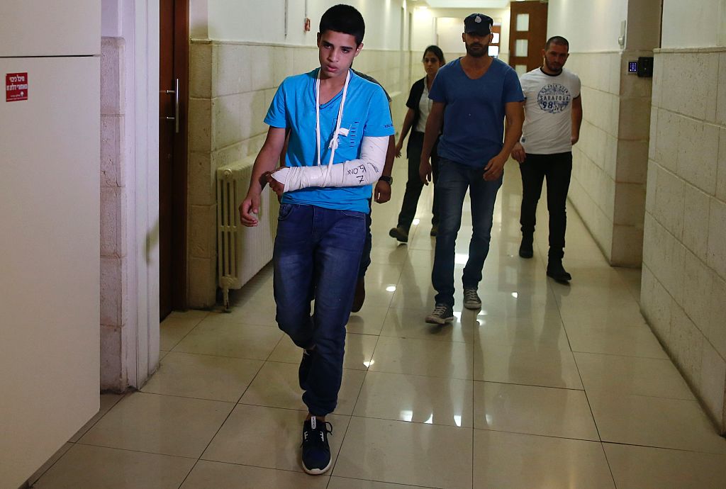Israël poursuit l’isolement du détenu Ahmed Manasra malgré son état psychologique difficile 
