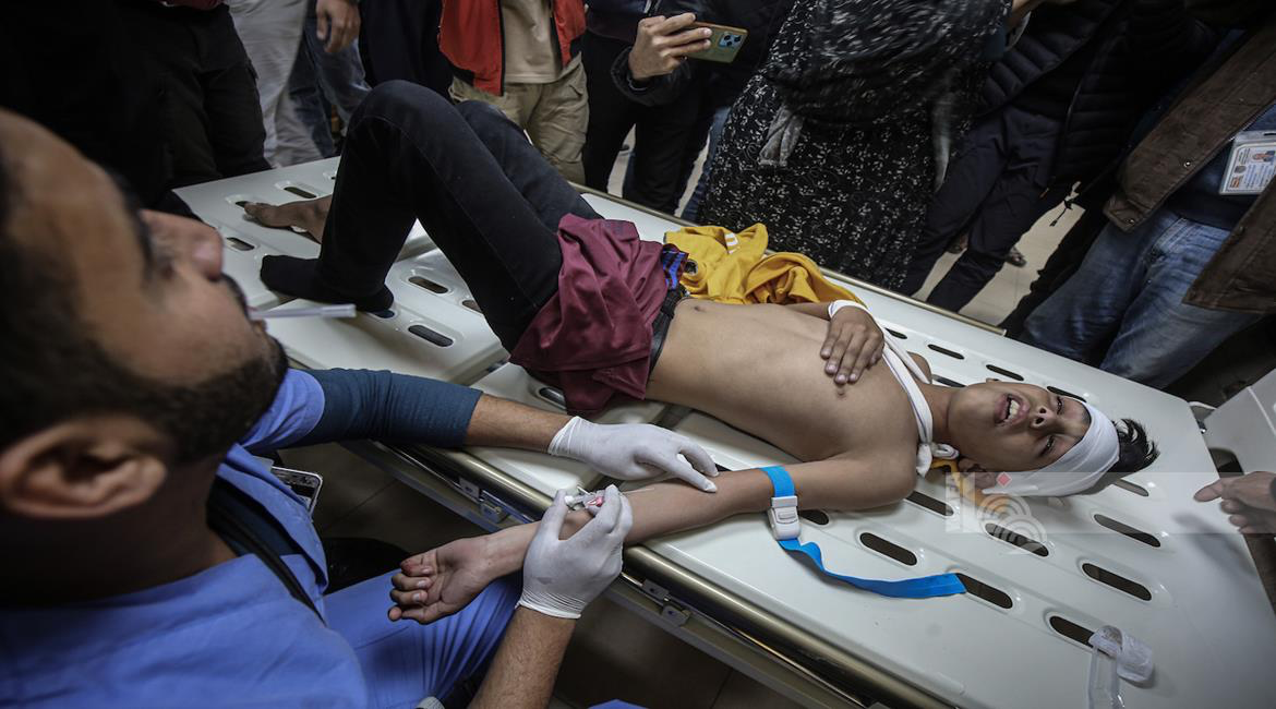Un enfant tombé en martyr et d’autres blessé dans un bombardement d'occupation contre les tentes de personnes déplacées à Mawasi Khan Yunis