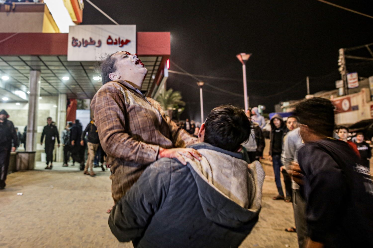 Pour la deuxième fois de la semaine, l'occupation oblige les citoyens à une nouvelle évacuation au sud de Khan Yunis