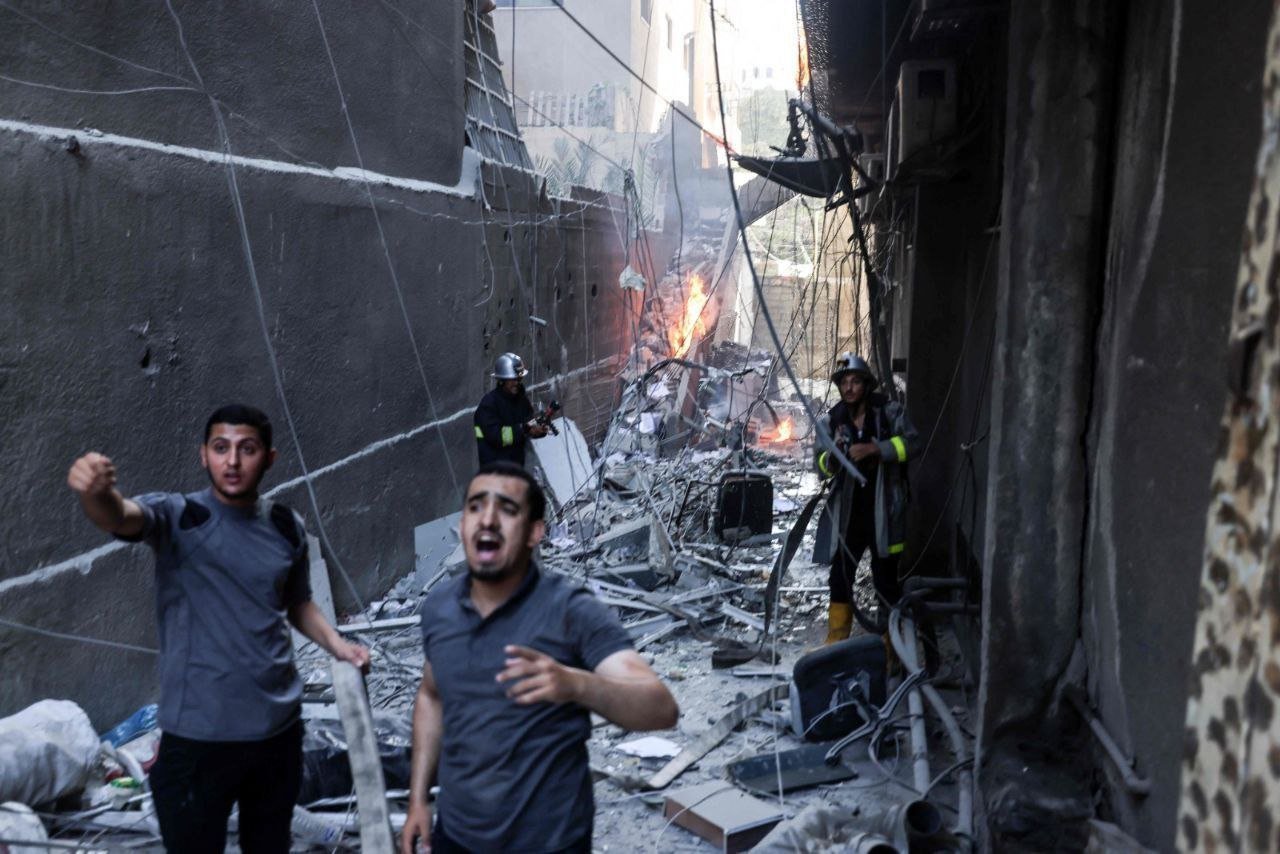 Un  cessez-le- feu rentrera en vigueur avant minuit heure locale pour mettre fin à l'agression contre Gaza  