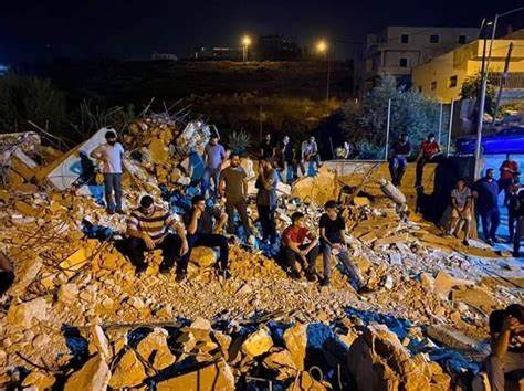 L’occupation démolit deux maisons palestiniennes près de Ramallah