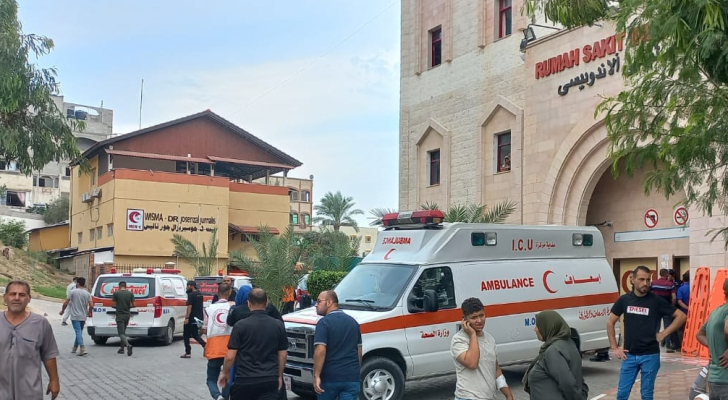 Les troupes d’occupation poursuivent le siège de l'hôpital indonésien 