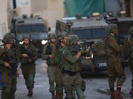 L'armée israélienne attaque les funérailles d’un prisonnier libéré à Issawiya prés de Jérusalem occupée