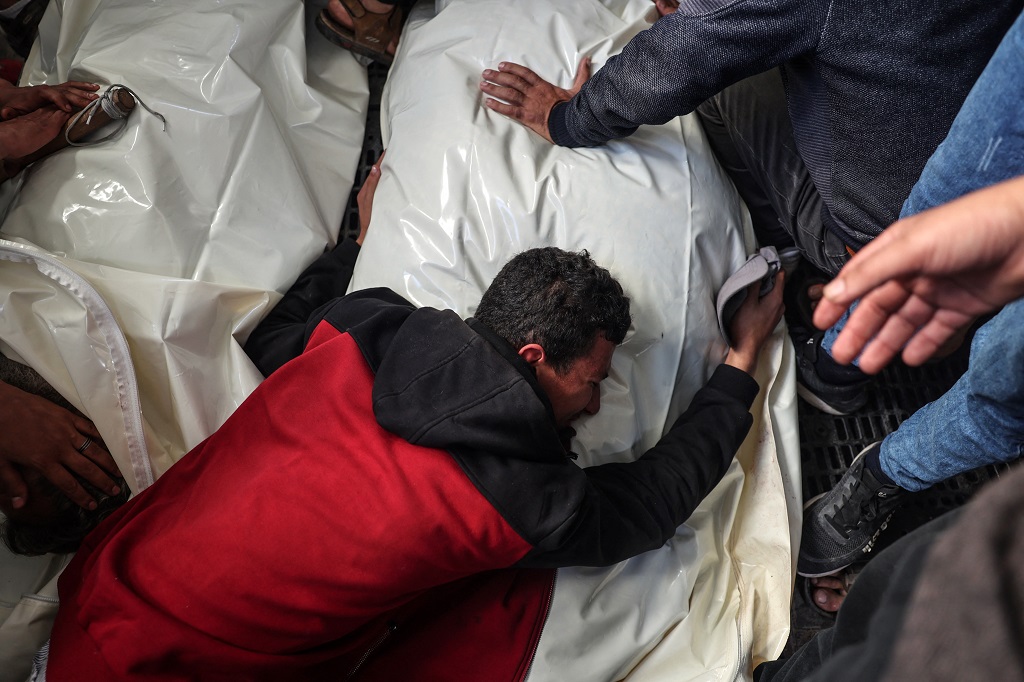 Martyrs et blessés dans des nouveaux massacres commis par l'occupation dans la bande de Gaza