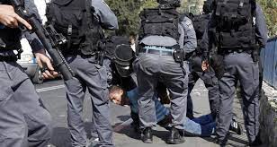 Jénine : Les forces d'occupation agressent deux jeunes Palestiniens