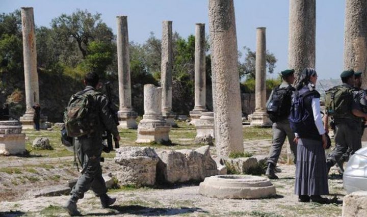 Le site archéologique de Sabastiya parfoné par des soldats de l'occupation 