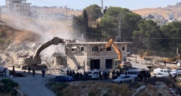 Les forces israéliennes démolissent une maison près de Bethléem