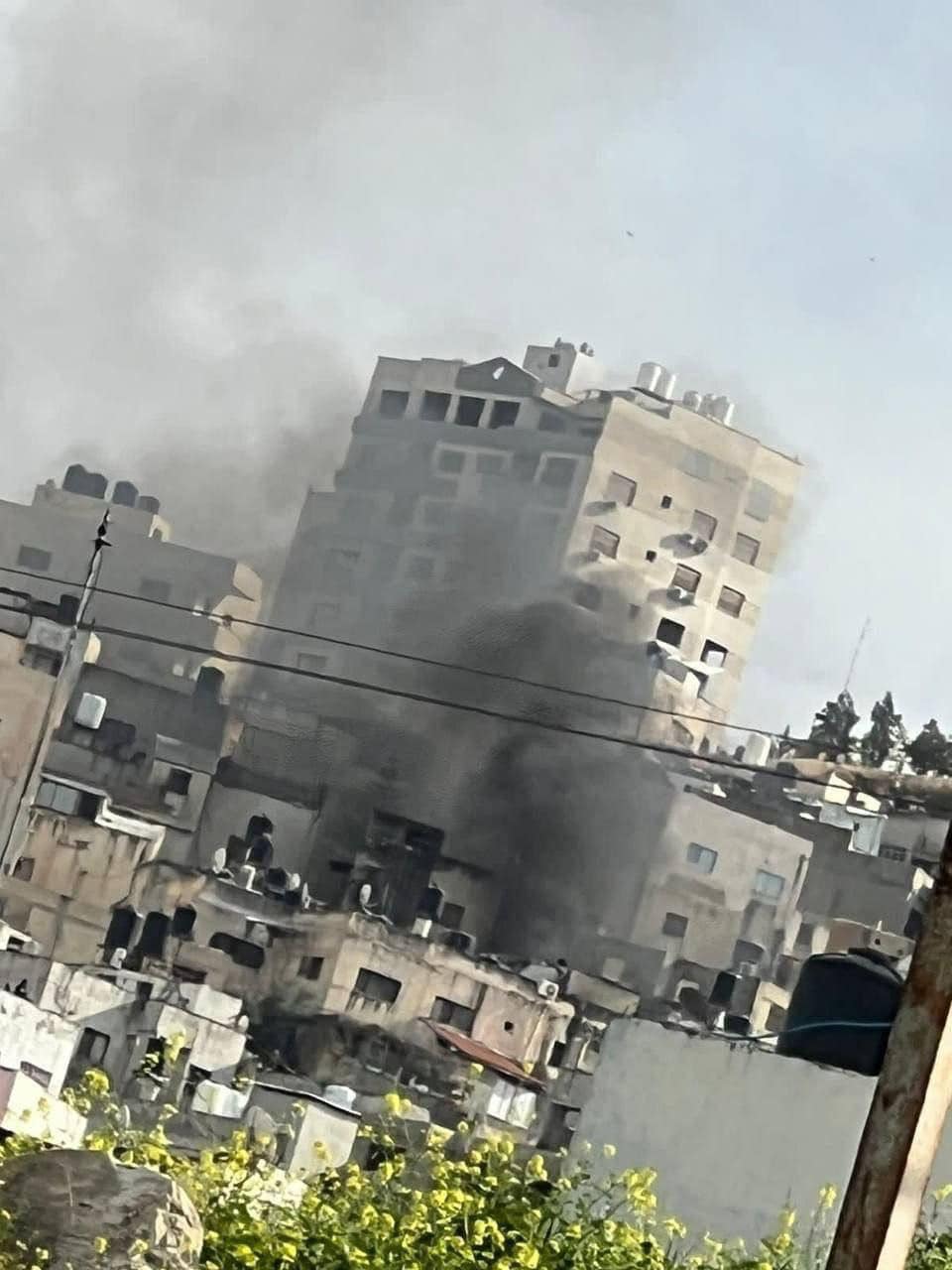 Un martyr et des blessés par balles de l’occupation au camp de réfugiés de Jénine  
