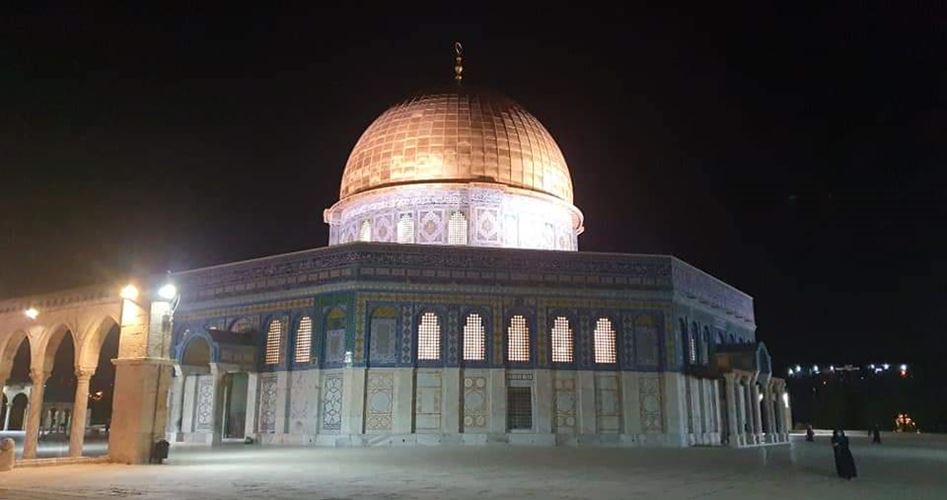 L’occupation interdit l’appel à la prière dans la Mosquée Al-Aqsa 