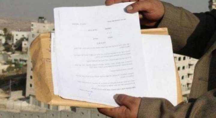 L'occupation délivre des notifications d’arrêter la construction dans des puits d’eau  