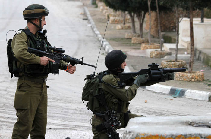  Un martyr et des blessés lors d'affrontements avec l'occupation à Hébron 