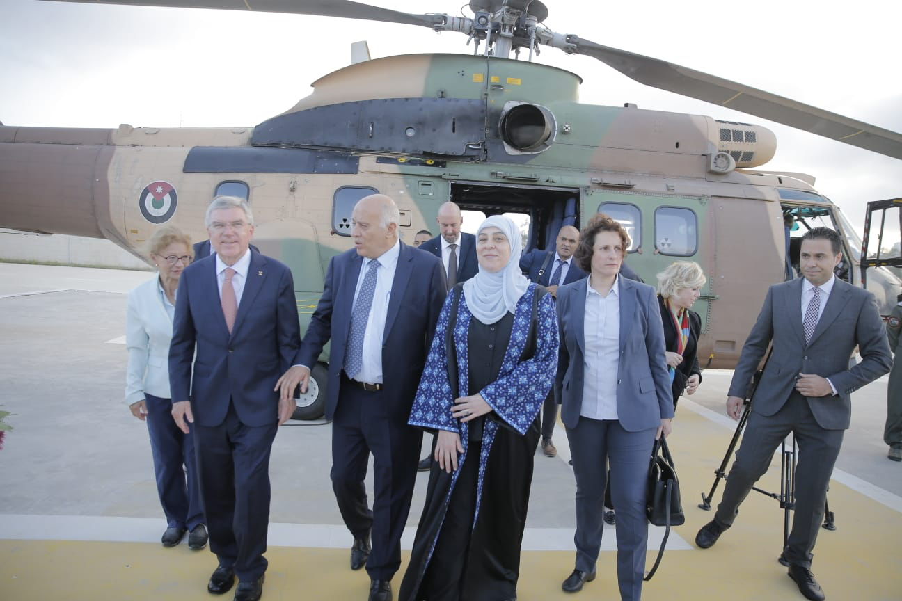 Le président du Comité international olympique arrive en Palestine