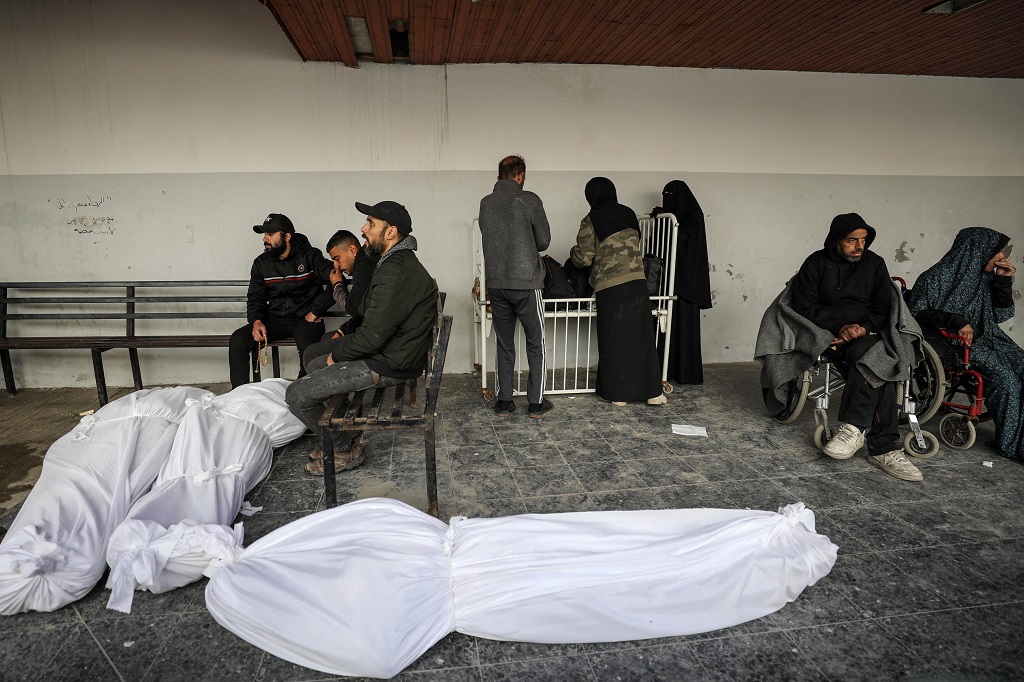 Jour 119 du génocide: Des civils tués dans les bombardements israéliens incessants à Gaza