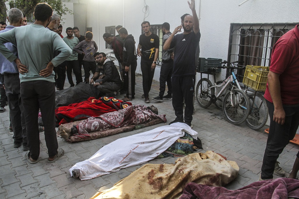 L'armée israélienne commet un nouveau massacre à Beit Lahiya ; 18 civils tués, d'autres blessés