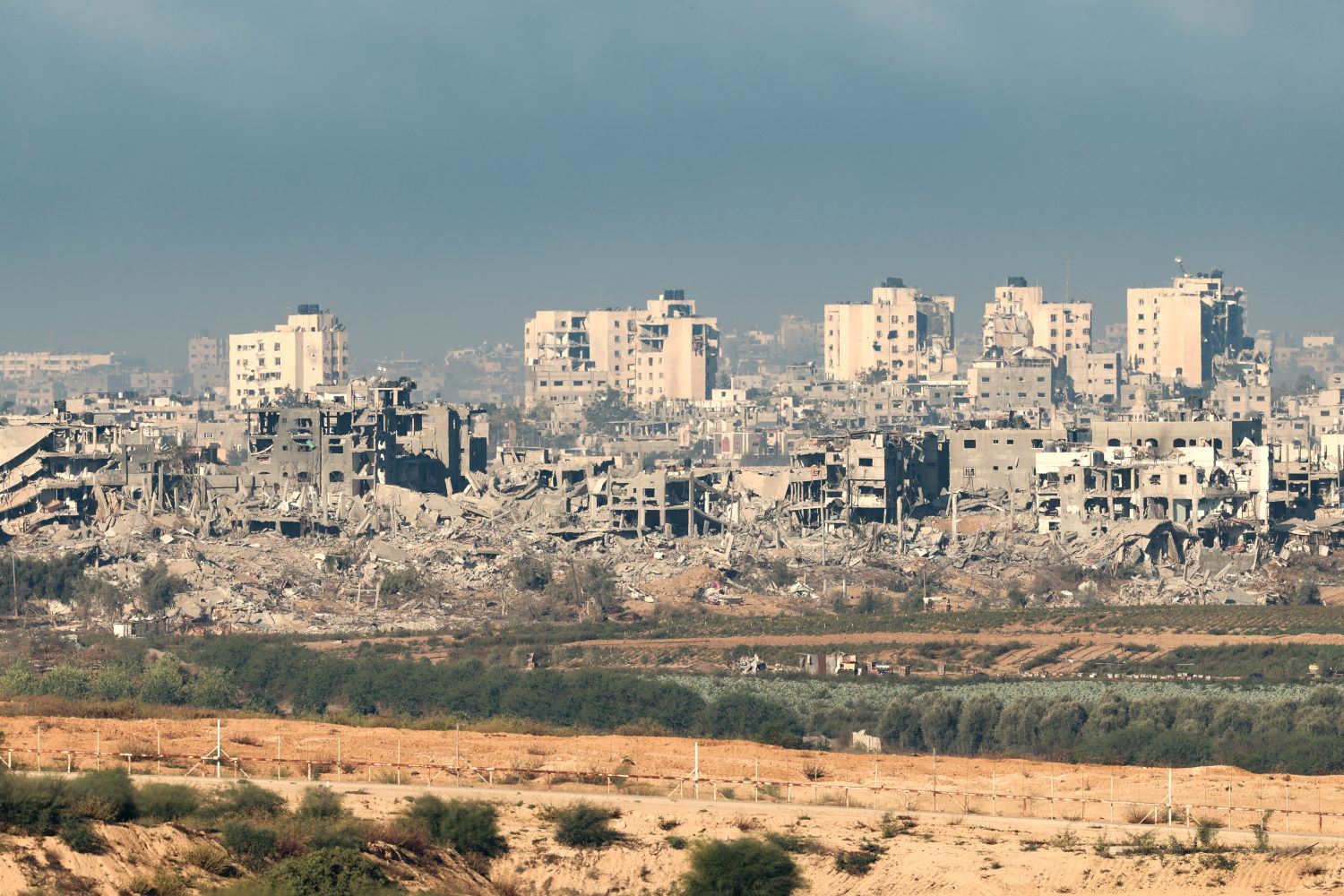 Cent mille victimes en cent jours ne suffisent pas à Netanyahu