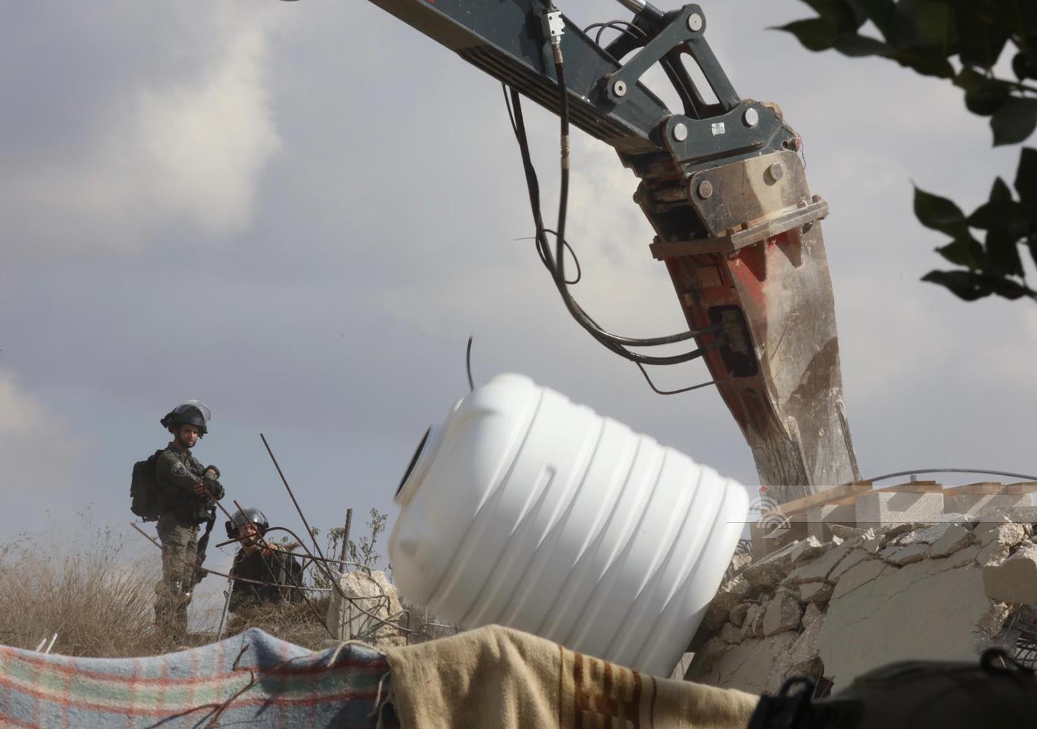 Les bulldozers israéliens détruisent une baraque au sud de Naplouse