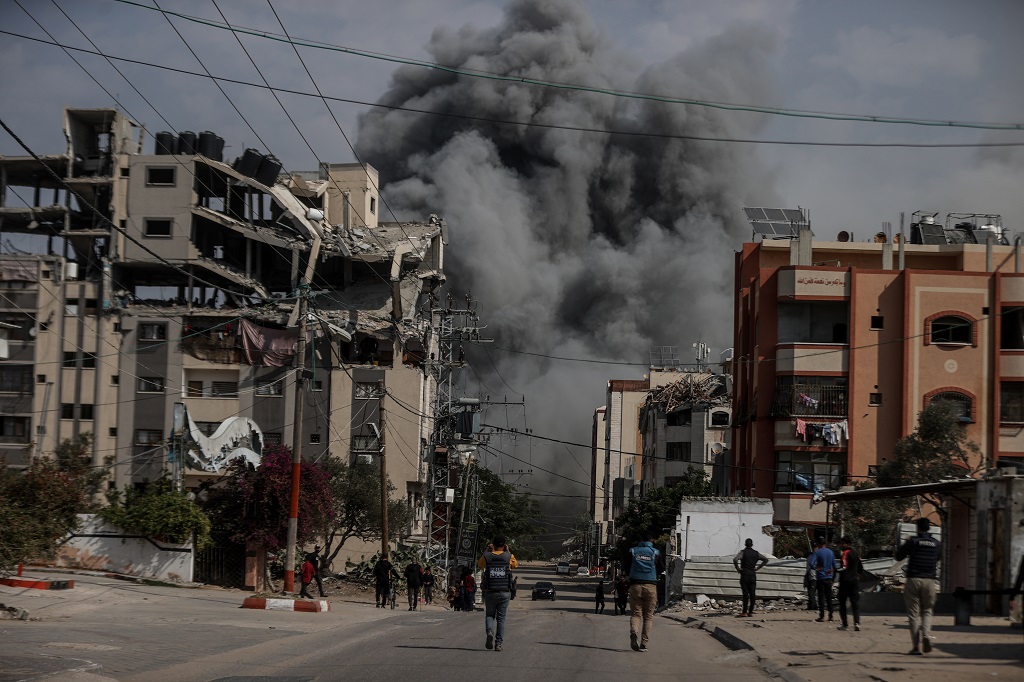 Victimes signalées dans un bombardement israélien visant un magasin à Gaza
