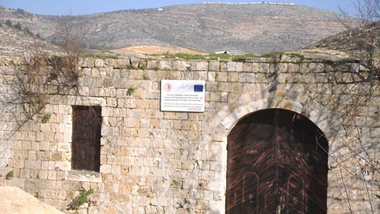 L’occupation brise les portes et les fenêtres d'un site archéologique au sud de Naplouse