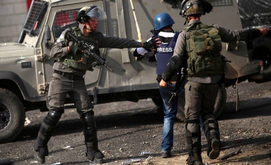 Le syndicat des journalistes dénonce l’agression de l’occupation contre les journalistes  