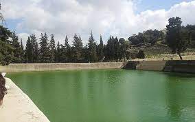 Les colons envahissent les Piscines de Salomon à Bethléem