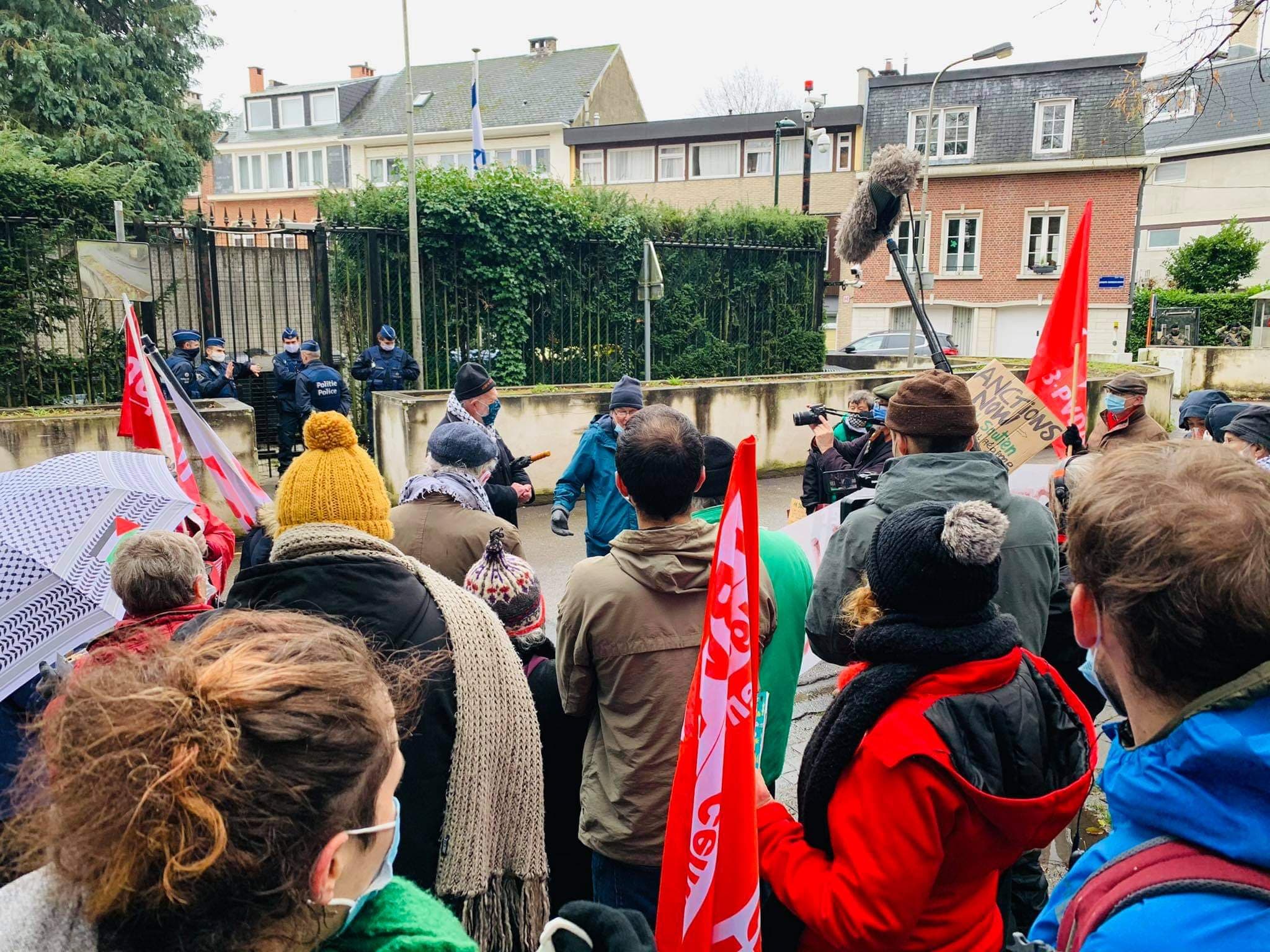 Un rassemblement de protestation contre les crimes et les violations de l’occupation à Bruxelles