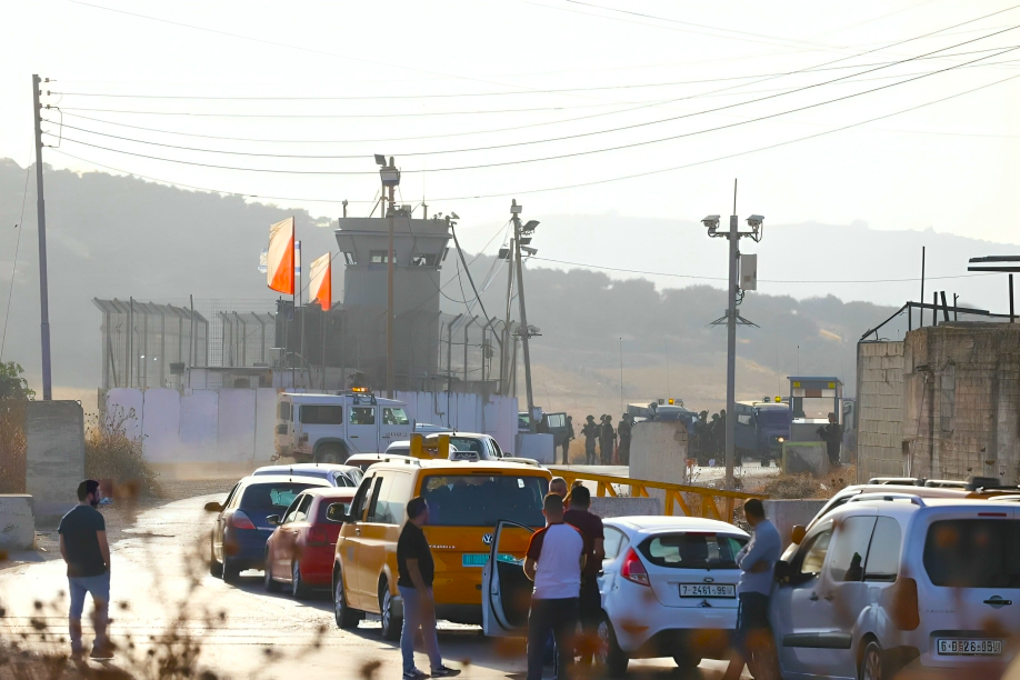 L'armée israélienne ferme l'entrée principale de Salfit