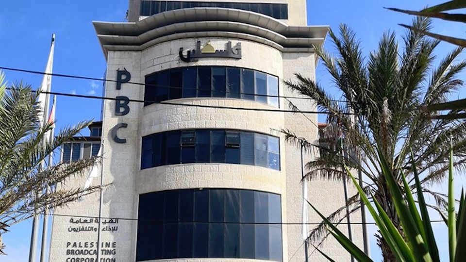 La télévision palestinienne interdite de nouveau d’opérer à Jérusalem occupée par le gouvernement israélien