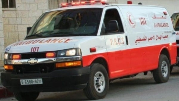 Un enfant palestinien blessé par des engins reste abandonnés par l'armée israélienne